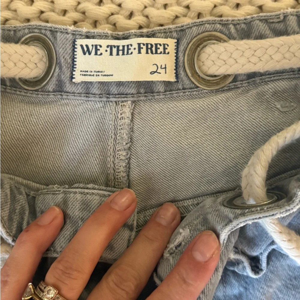 Free People Moxie Jeans - Picture 2 of 3